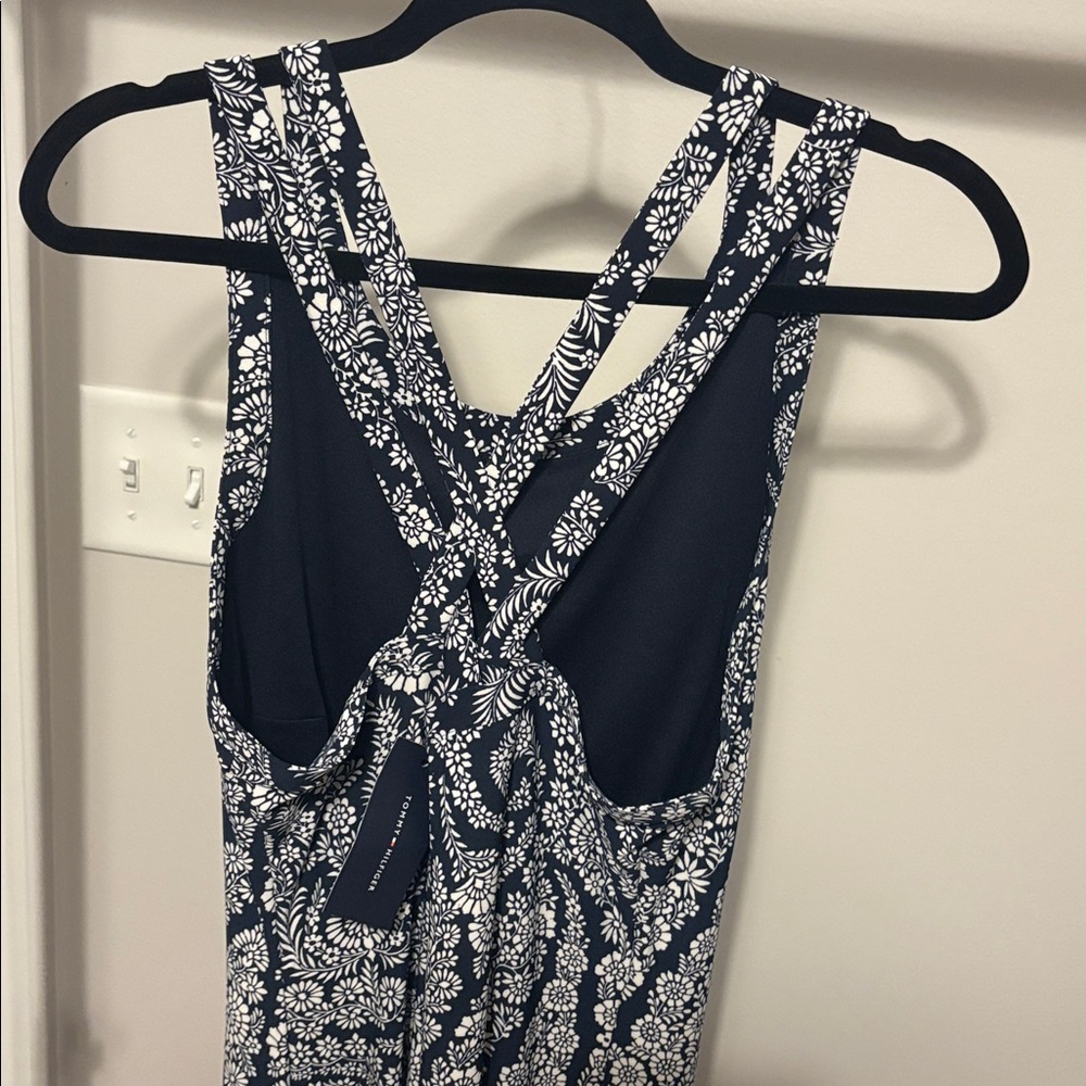 NWT! Tommy Hilfigar Dress - Picture 4 of 5